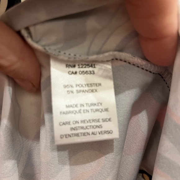 Multicolor Abstract Print Dress - Picture 4 of 4